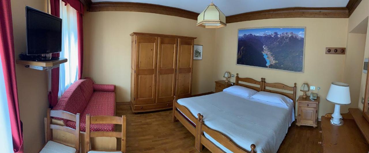 Albergo Garni Ajarnola เอารอนโซ ดิ คาโดเร ภายนอก รูปภาพ