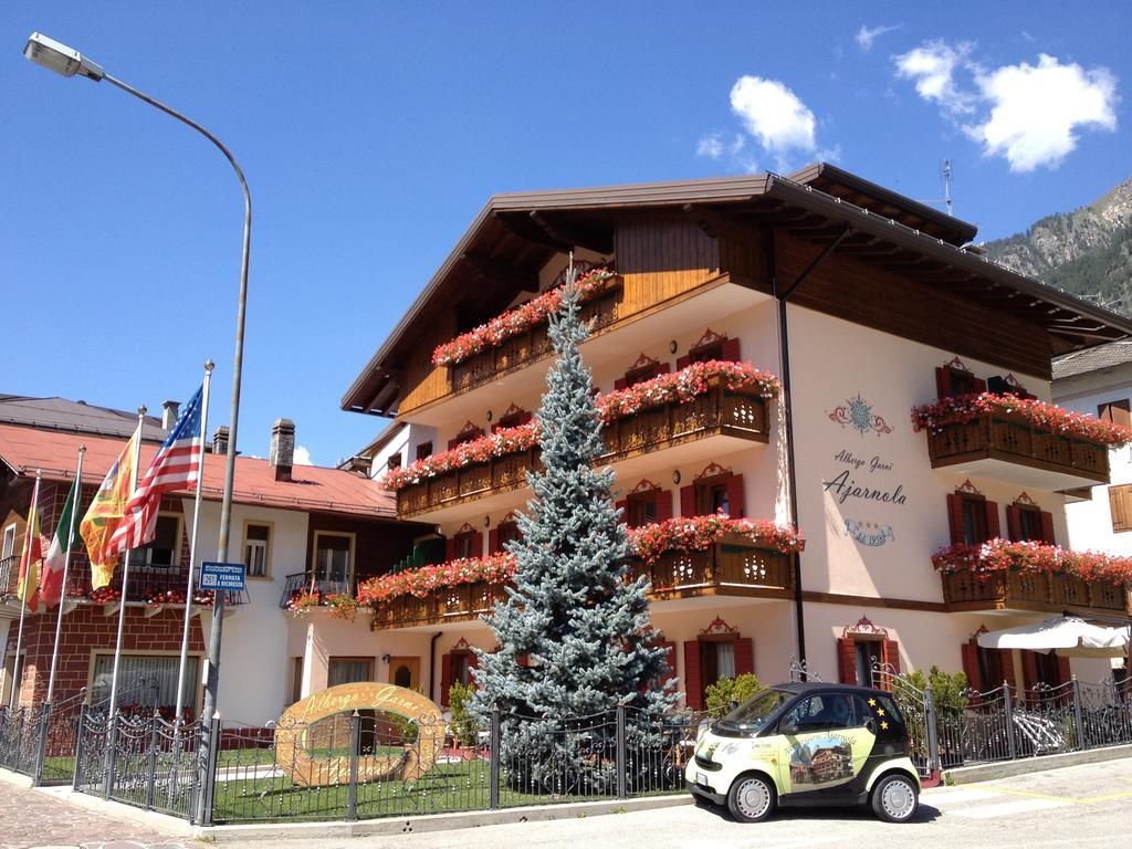 Albergo Garni Ajarnola เอารอนโซ ดิ คาโดเร ภายนอก รูปภาพ